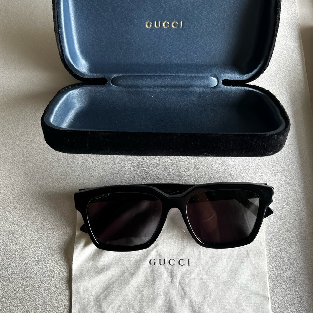 Gucci Black Sunglasses
